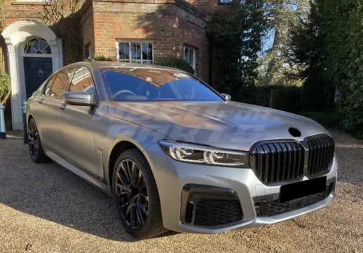 Double Line Grille For BMW 7 Series G11/G12 LCI Standard & M Sport & M760Li Only – M Performance Look, Gloss Black