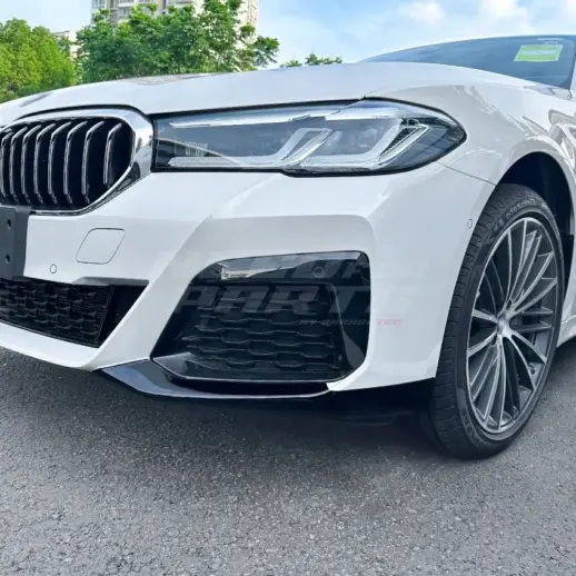 Front Side Splitters For BMW 5 Series G30/G31 LCI M Sport & M550i Only – M Performance Look, Gloss Black