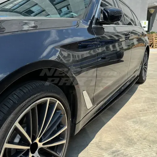 Side Skirts For BMW 5 Series G30/G31 M Sport & M550i & M550d Only – M Performance Look, Gloss Black