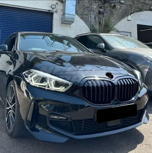 Single Line Grille For BMW 1 Series F40 (2019-2024) Standard & M Sport & M135i Only – M Performance Look, Gloss Black
