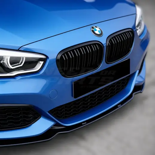 Nieren dubbele spijl voor BMW 1 Series F20/F21 LCI – M Performance Look, Hoogglans Zwart