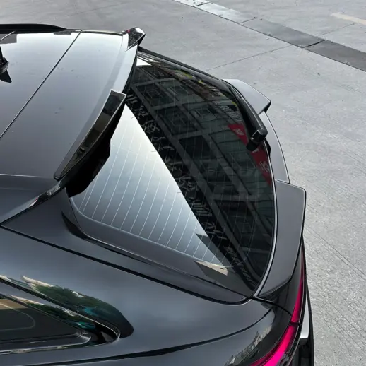 Middenspoiler voor Audi A6/S6/RS6 C8 (Avant) – Sport Look, Hoogglans Zwart