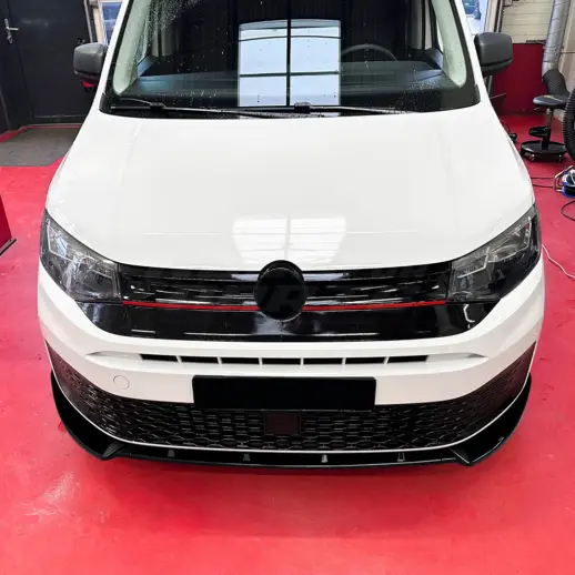 Voorspoiler voor Volkswagen Caddy Mk4 (Minivan) – Sport Look, Hoogglans Zwart