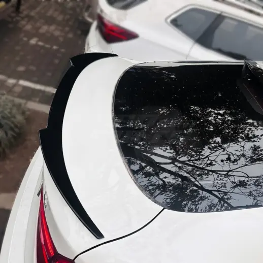 Achterspoiler voor BMW X6 F16 – M Performance Look, Hoogglans Zwart