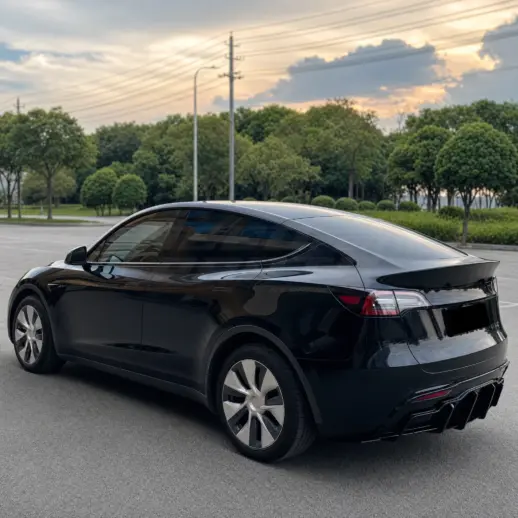 Diffuser splitter met zijsplitters achter voor Tesla Model Y MY Pre-Facelift – Performance Look, Hoogglans Zwart