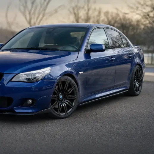 Sideskirts voor BMW 5 Series E60/E61 – M Performance Look, Hoogglans Zwart