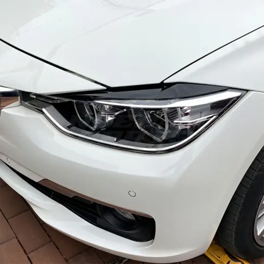 Koplampspoilers voor BMW 3 Series F30/F31 – M Performance Look, Hoogglans Zwart
