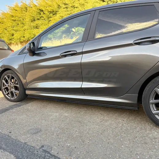 Sideskirts voor Ford Fiesta Mk8 (JA8-JR8) ST – ST Look, Hoogglans Zwart