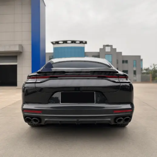 Spoiler cap voor Porsche Panamera G2 – Sport Look, Hoogglans Zwart