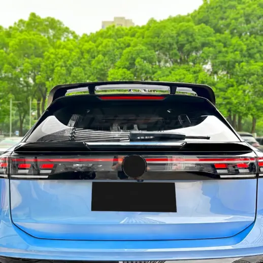 Middenspoiler voor Volkswagen Tiguan 3 (SUV) – Sport Look, Hoogglans Zwart