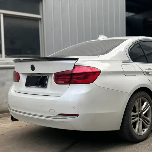 Achterspoiler voor BMW 3 Series F30 – M4 Look, Hoogglans Zwart