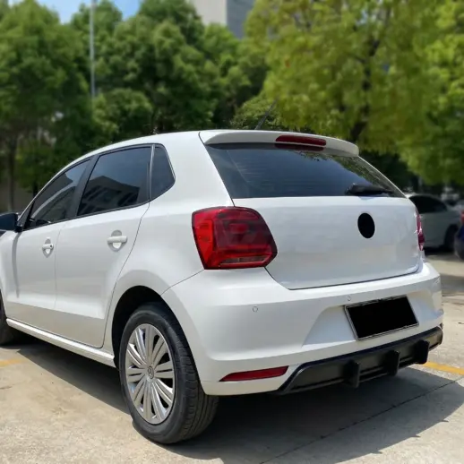 Diffuser voor Volkswagen Polo 5 (Hatchback) Facelift R Line & GTI – GTI Look, Hoogglans Zwart