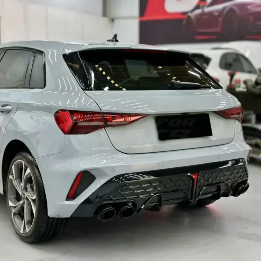 Diffuser met zwarte uitlaatsierstukken voor Audi A3 S Line/S3 8Y (Sportback) Facelift – OO-OO – S3 Racing Look, Hoogglans Zwart