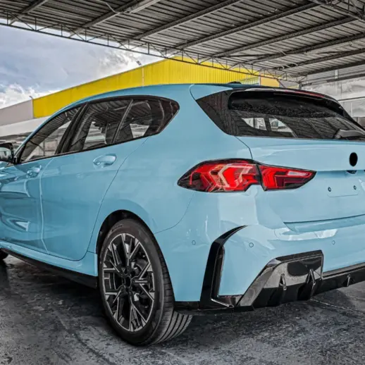 Achterbumper canards voor BMW 1 Series F70 M Sport & M135 – M Performance Look, Hoogglans Zwart