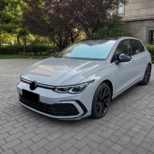 Koplampspoilers voor Volkswagen Golf 8 (Hatchback) – Sport Look, Hoogglans Zwart
