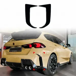 Rear Bumper Canards Voor BMW 1 Series F70 M Sport & M135 – M Performance Look, Hoogglans Zwart