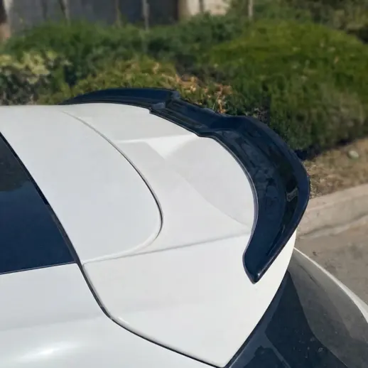 Dakspoiler voor Ford Focus Mk4 (C519) Pre-Facelift Standard & ST & Active – Sport Look, Hoogglans Zwart