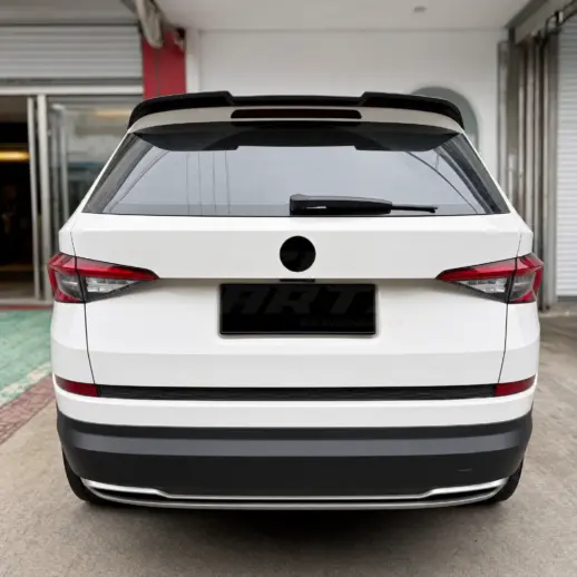 Dakspoiler voor Skoda Kodiaq Mk1 Pre-Facelift – Racing Look, Hoogglans Zwart