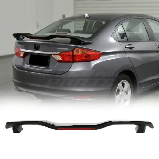 Achterspoiler met LED-remlicht – Sport Look, Hoogglans Zwart