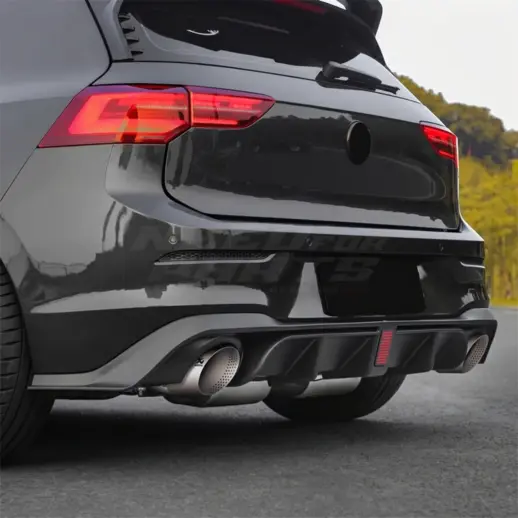 Diffuser met LED-remlicht voor Volkswagen Golf 8/8.5 (Hatchback) R Line & GTE & GTD & GTI – O-O – CS Look, Hoogglans Zwart