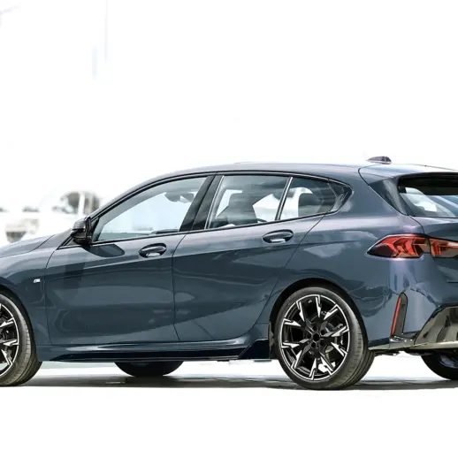 Sideskirts voor BMW 1 Series F70 M Sport & M135 – M Performance Look, Hoogglans Zwart