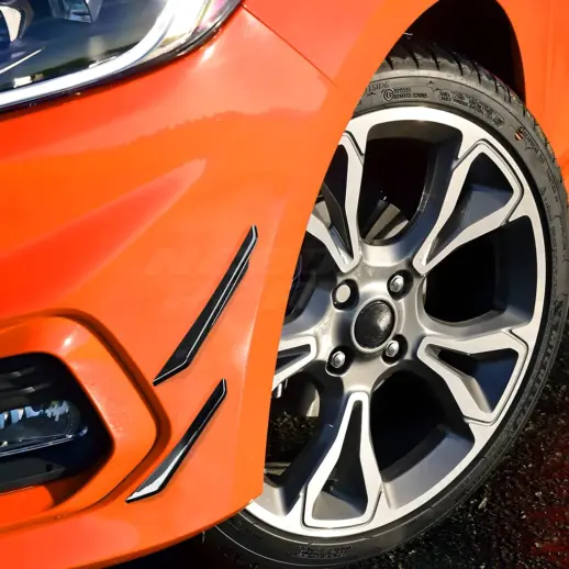 Canards voorbumper voor Ford Fiesta Mk8 (JA8-JR8) ST – ST Look, Hoogglans Zwart