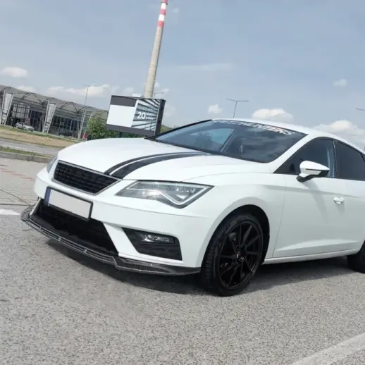 Voorspoiler voor Seat Leon Mk3 Facelift Standard – Sport Look, Hoogglans Zwart