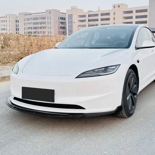 Voorspoiler voor Tesla Model 3 M3 Facelift Standard – Sport Look, Hoogglans Zwart