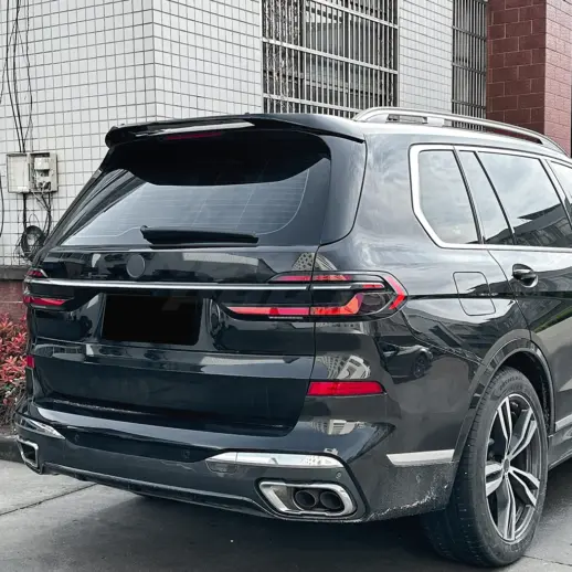 Dakspoiler voor BMW X7 G07 – M Performance Look, Hoogglans Zwart