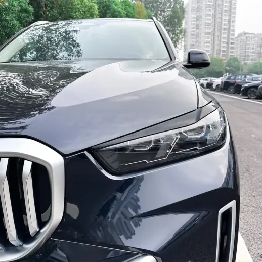 Koplampspoilers voor BMW X5 G05 LCI & BMW X6 G06 LCI – M Performance Look, Hoogglans Zwart