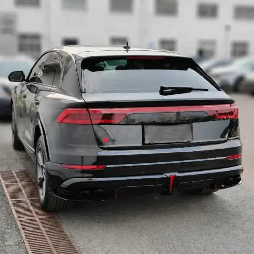 Diffuser met LED-remlicht en zwarte uitlaatsierstukken voor Audi Q8 S Line/SQ8 4M (SUV) Facelift – OO-OO – SQ8 Racing Look, Hoogglans Zwart