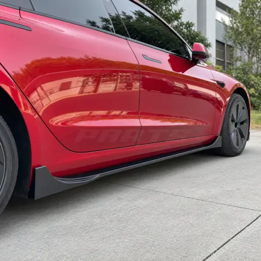 Sideskirts voor Tesla Model 3 M3 Facelift – Performance Look, Hoogglans Zwart