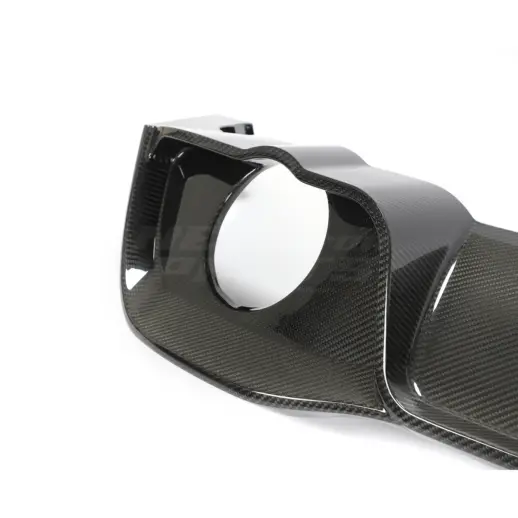 Dry carbon Diffuser met LED-remlicht voor Volkswagen Golf 8/8.5 (Hatchback) R Line & GTD & GTE & GTI – O-O – TCS Spec X