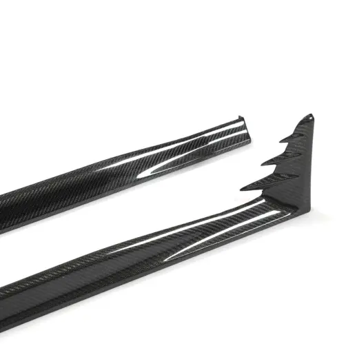Carbon Sideskirts voor Volkswagen Golf 8 (Hatchback & Variant) Standard & R Line & GTD & GTE & GTI – TCS Spec X